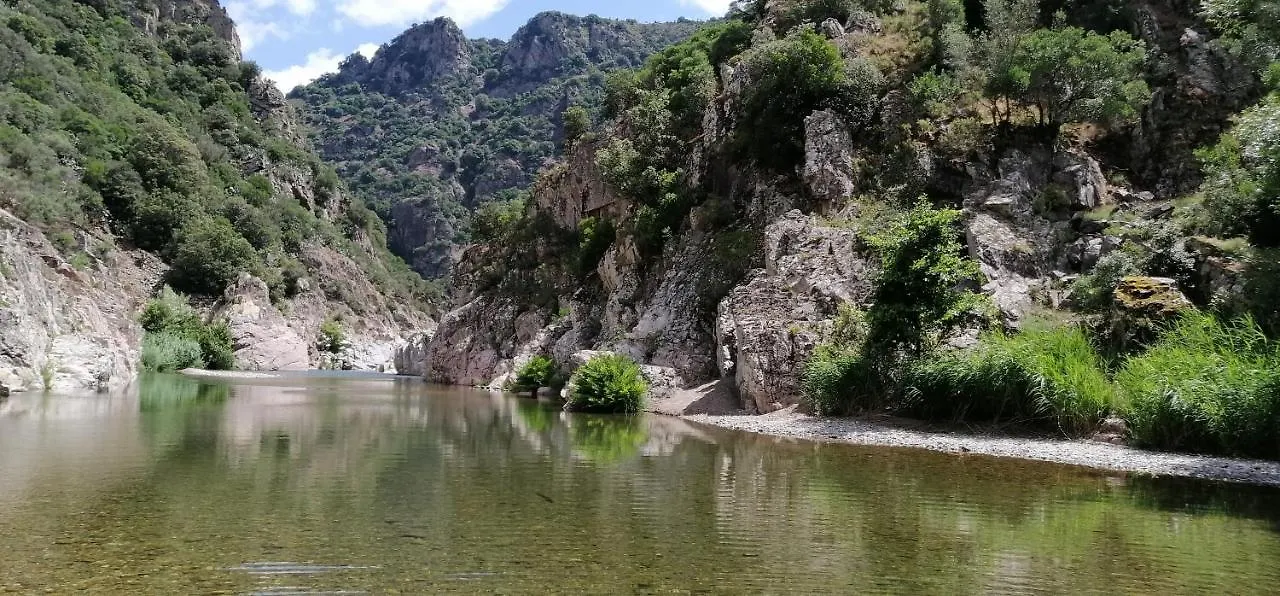 S'Orrosa Casa Vacanze Bifamiliare In Montagna Panorama Stupendo Sardegna Seùlo
